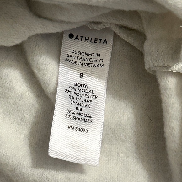 Athleta Coaster Luxe Sweatshirt, Gray, Small - NWT - Picture 4 of 6